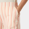 SPODENKI DAMSKIE HELLY HANSEN W THALIA SHORTS 2.0 34328 APRICOT CRUSH MULTISTRIPE